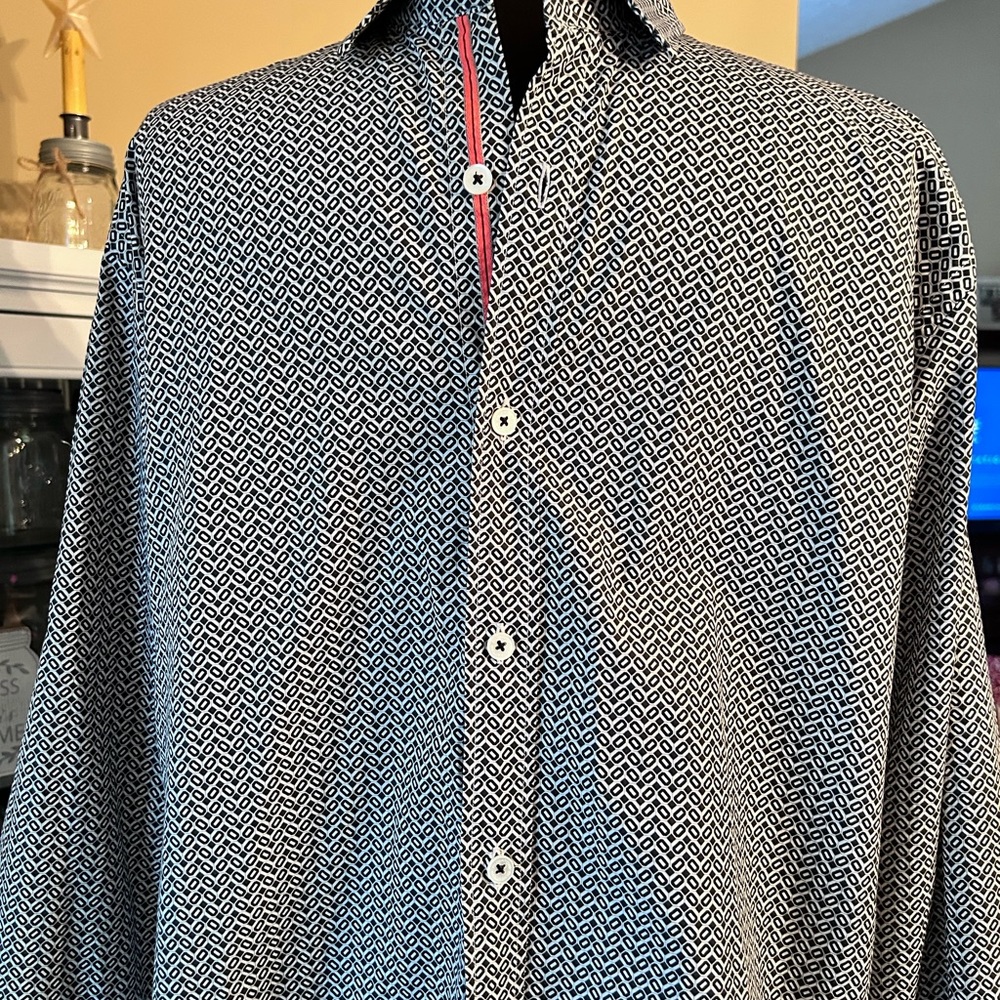 Men’s Bugatchi long-sleeved shirt  size medium